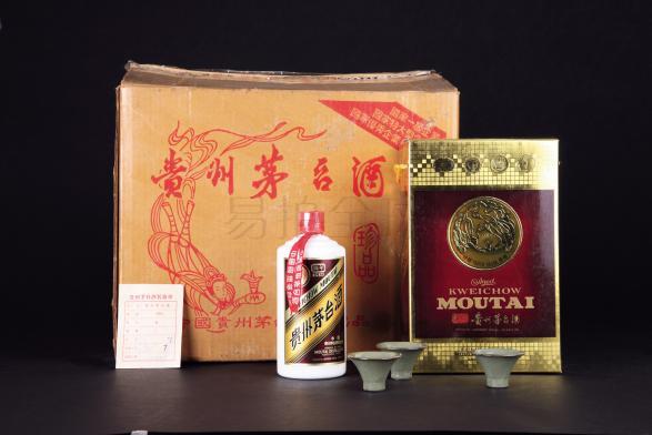 北京回收铁盖**茅台酒 