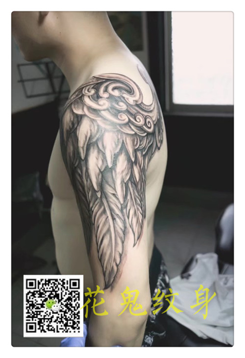南宁**的纹身店