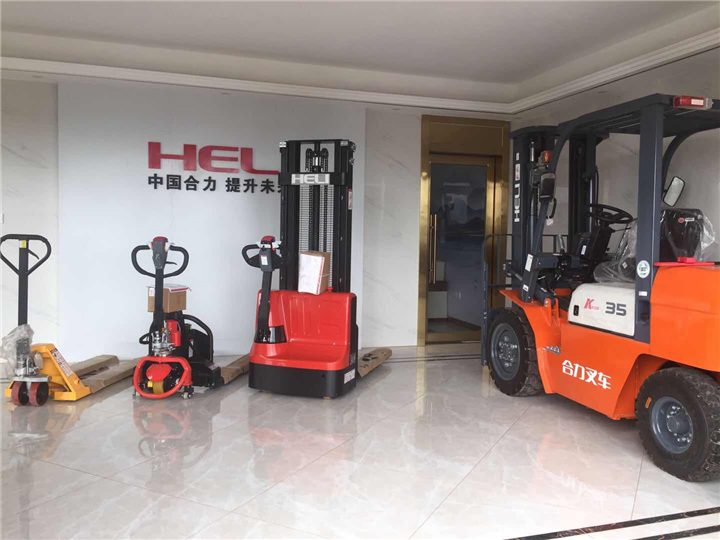 上饶合力叉车出租 