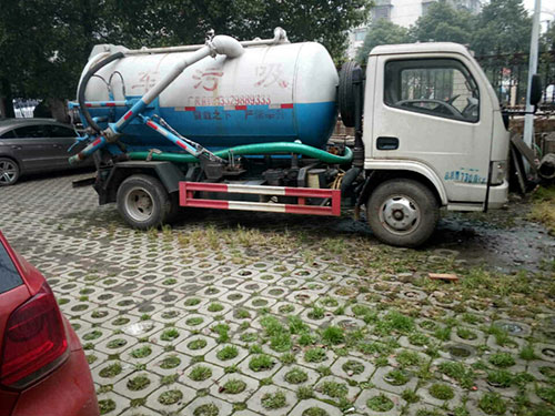湘潭抽粪专车 