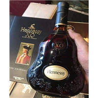 厦门红酒洋酒回收怎样区分酱香型和浓香型白酒
