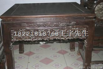 （上海那里回收红木家具，上海樟木箱回收什么价格，老家具回收） 